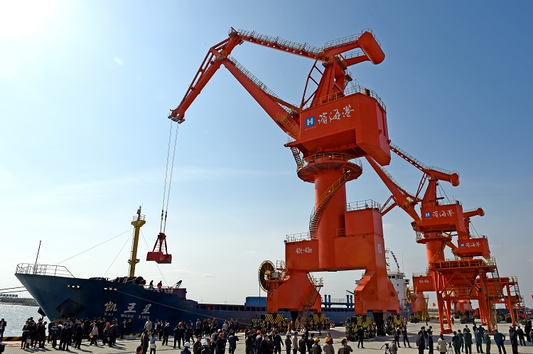 滨海港.jpg 滨海港.jpg