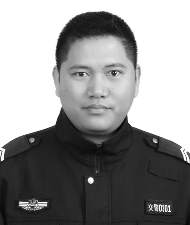 内 610_副本.jpg 内 610_副本.jpg