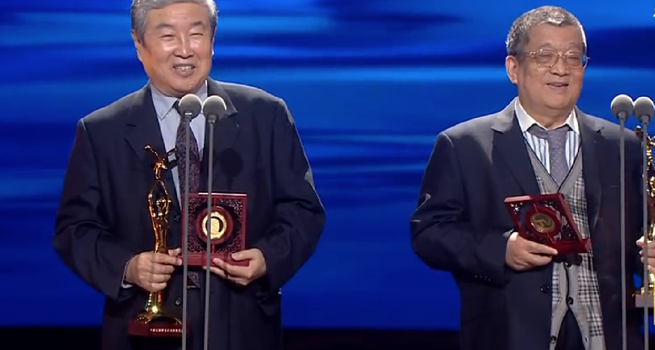 屏幕快照 2018-10-14 21.34.37.png 屏幕快照 2018-10-14 21.34.37.png