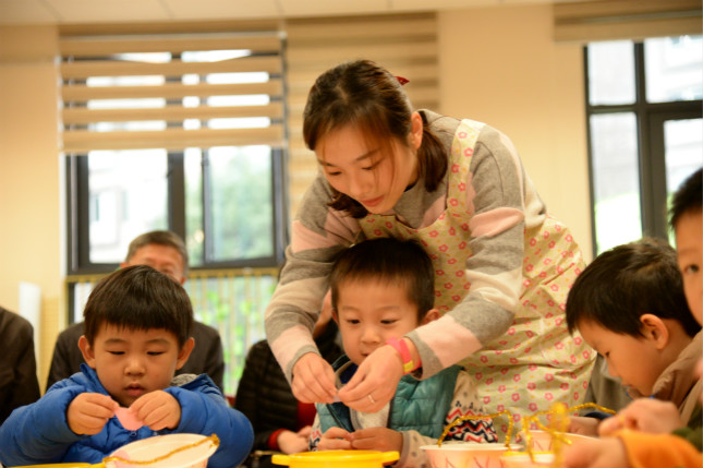 见习教师上课(专家巡回指导)_meitu_3.jpg 见习教师上课(专家巡回指导)_meitu_3.jpg