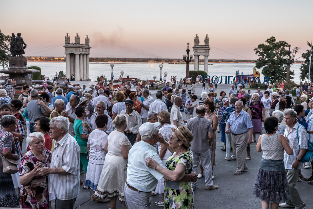 xxStalingrad-slide-X1U2-master1050.jpg xxStalingrad-slide-X1U2-master1050.jpg