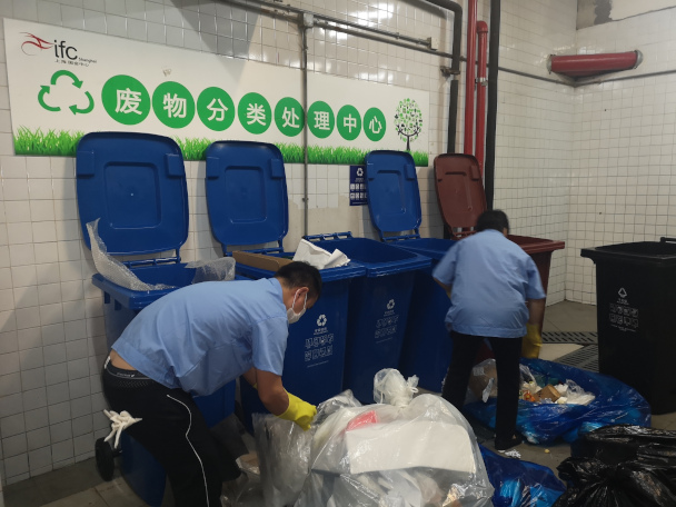 272673833.jpg 272673833.jpg