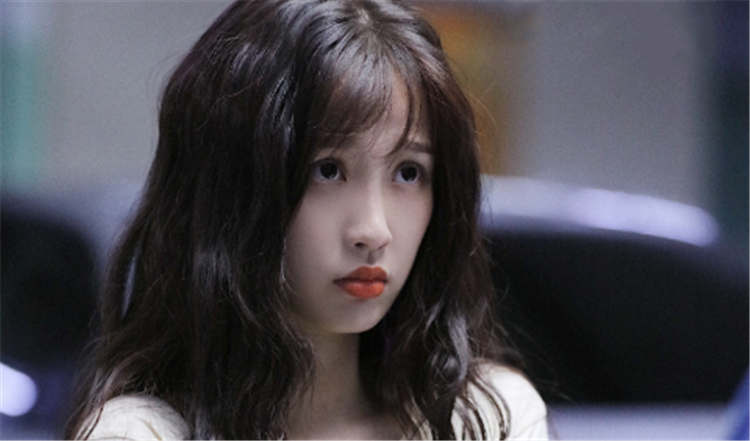 敏敏_副本.png 敏敏_副本.png