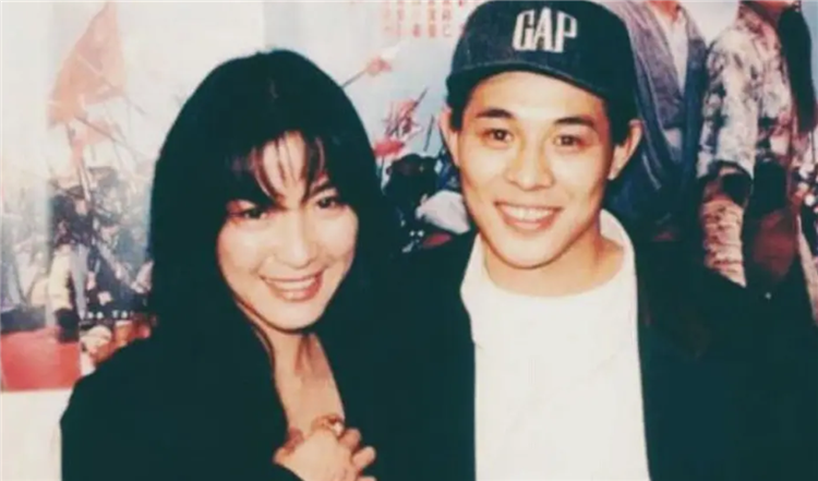 李连杰 题图_副本.png 李连杰 题图_副本.png