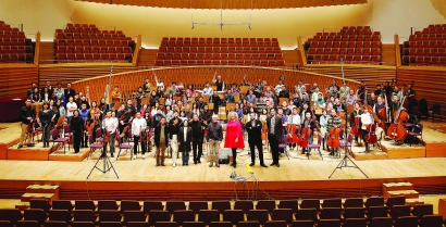 51218_p23.jpg 51218_p23.jpg