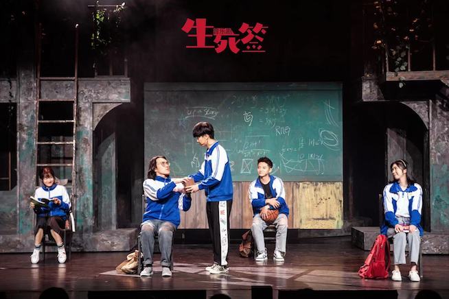 2082842065.jpg 2082842065.jpg