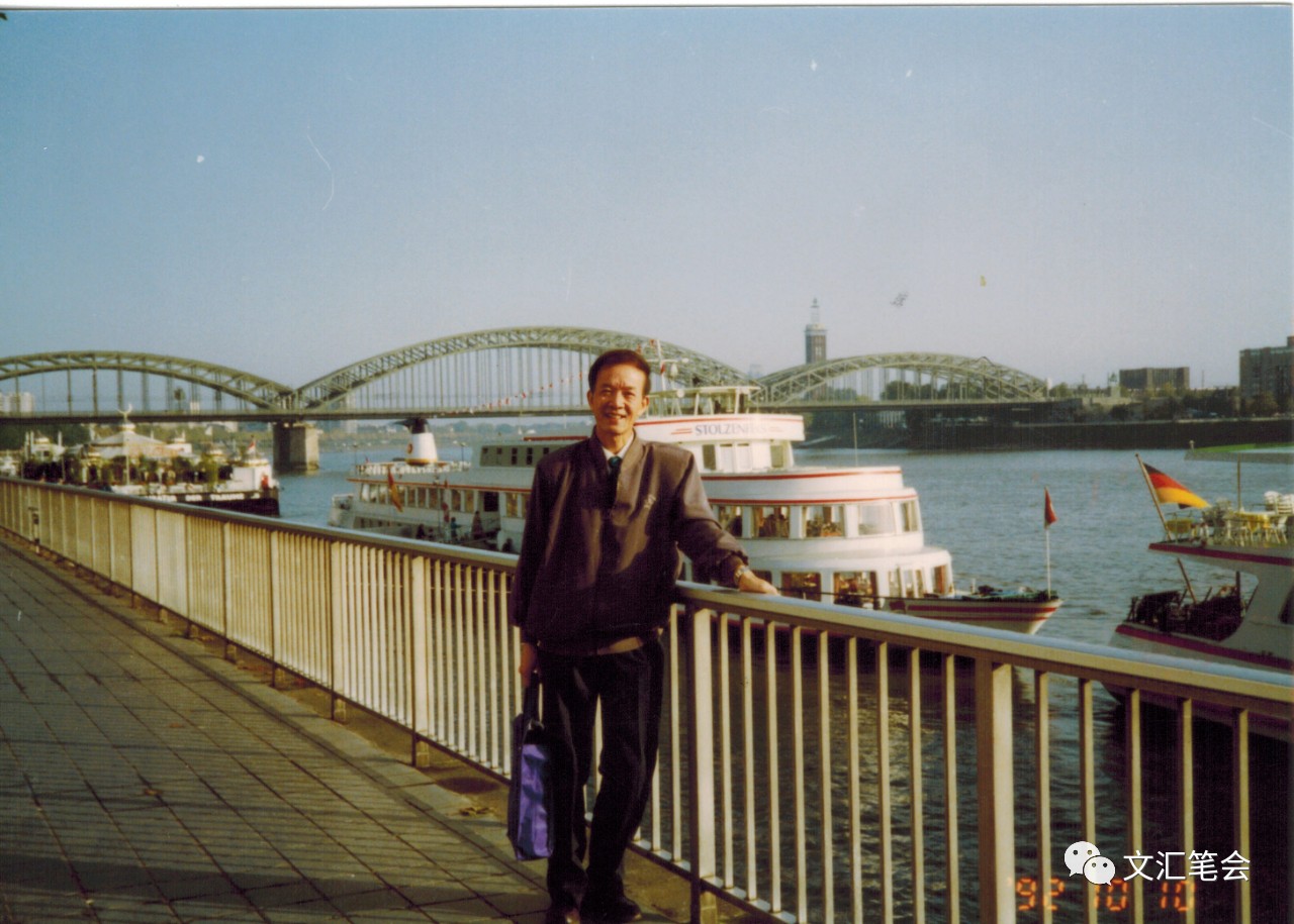 李志茗配图：三伯1992年第二次访问德国，在莱茵河边.jpg